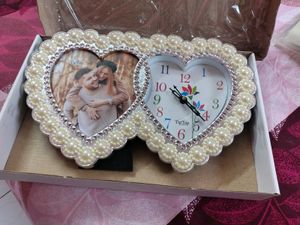 Heart Shaped Photo Frame & Clock