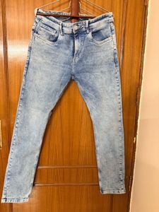 Men's Light Blue Jeans