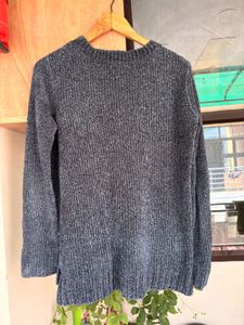 Gray V-Neck Knit Sweater