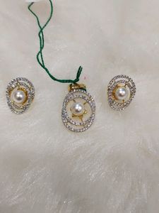 Pearl Pendant Set