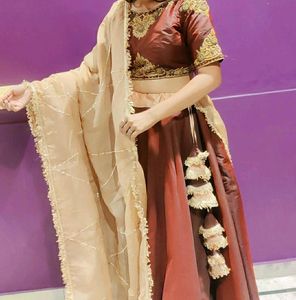 Beautiful Two Tone Brown And Maroon Hand Work