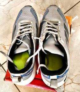 Men's Running Shoes