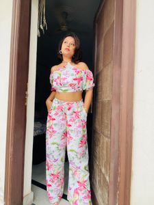 Floral Print Off-Shoulder Maxi Dress