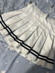 White skirt with black line