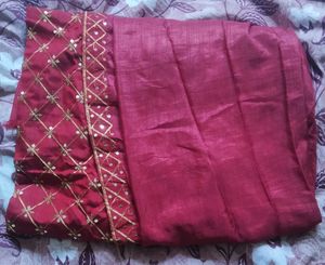 Mehroon Color Saree With Golden Border