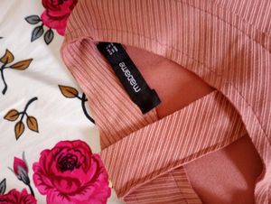 Madame Peach Colour Top
