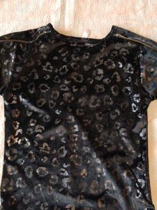 Stylish Black Velvet Leopard Print Top