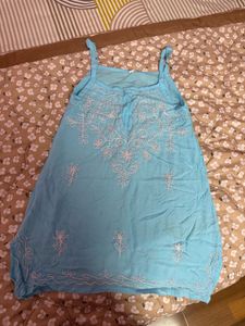 Blue Embroidered Cotton Kurta