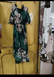 Floral Cold Shoulder Midi Dress