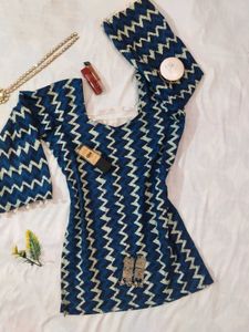 Stylish Blue Zigzag Print Kurta
