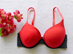 Victoria's secret : Coral Push-Up inner