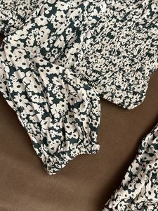 Chic Floral Print Smocked Top