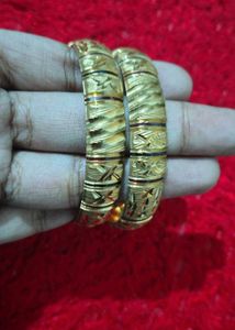 Golden Bangles (Set of 2)