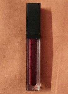 Huda Beauty Liquid Matte Lipstick