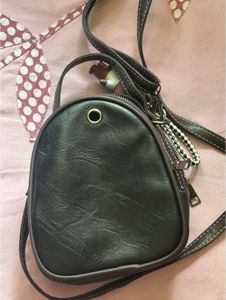 Sling Bag