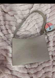 Chic Cream Shoulder Bag