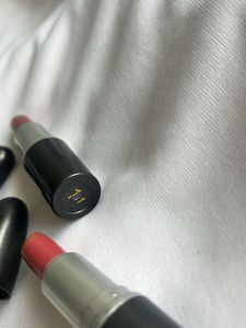 MAC Lipsticks &amp; Eyeliner Set
