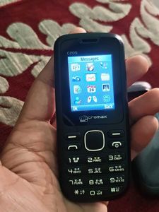 Micromax C205 Feature Phone