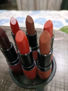 Assorted Lipstick Set