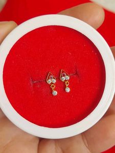 Elegant Gold Drop Earrings