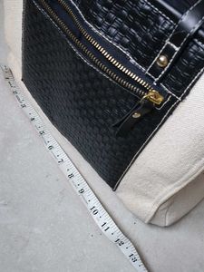 LAST PRICE 🛑🛑LARGE TOTE BAG BLACK AND CREAM