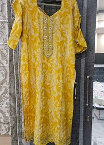 Yellow Kurta set with design