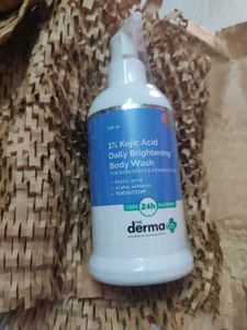 Derma Co Kojic Acid  Body Wash