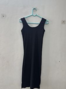 Classic Black Sleeveless Dress