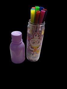 Kid's 12 Colour Sechtch Pen Box.
