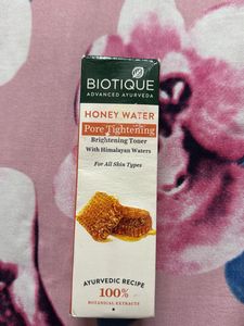 Biotique Honey Water Pore Tightening Toner