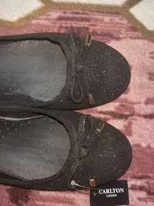 Carlton London Black Ballet Flats