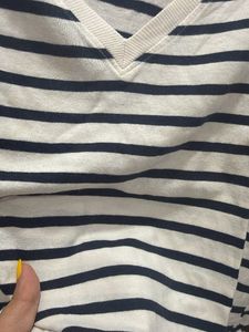 Zara Striped V-Neck T-Shirt