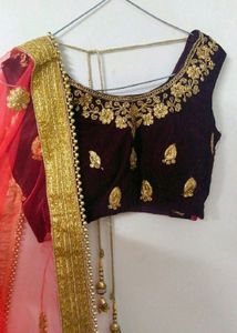 🔥SALE 🔥Gorgeous Embroidered Indian Outfit