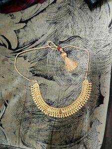 Necklace Imitation