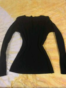 Chic Black Ribbed Long Sleeve Top