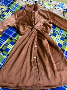 Timeless Dark Brown!Elegance meets comfort in