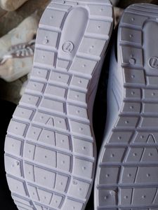 Ladies Shoes