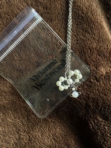 VIVIENNE WESTWOOD NECKLACE