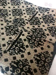 Vase Coat