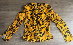 H&amp;M Floral Print Peplum Top