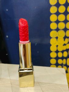 Estee Lauder Lipstick