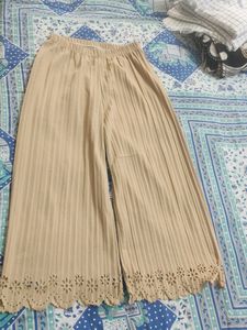 Flowy Pleated Palazzo Pants with Scalloped Hem