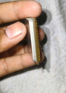 This is an AMD Athlon 64 3200+ desktop processor.I