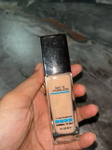 Maybelline Fit Me Matte + Poreless Foundation