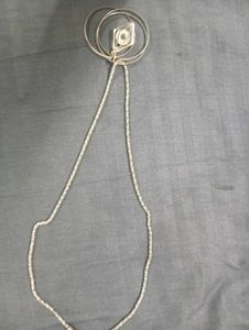 Silver Tone Pendant Necklace