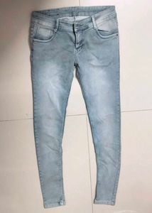 Light Wash Skinny Jeans