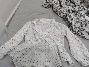 Chic Polka Dot Peplum Top