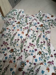 Floral Print Women's kurti
