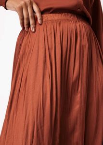 women solid pleated long skirt