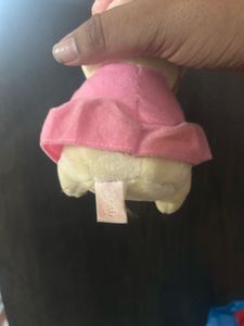 popular character Jibang-i dressed in a pink